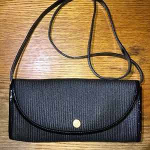 Eric Javits Small Woven Wallet Crossbody Bag - Black
